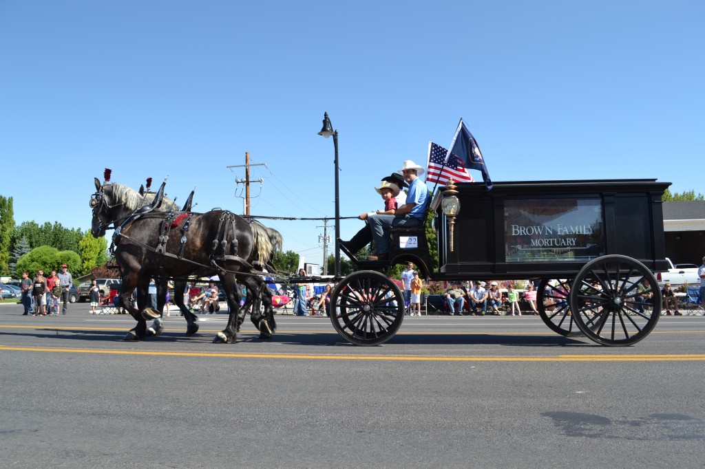 Horse Drawn Funeral Carriage - Doubletree Carriage